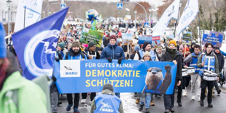 Der NABU beim Klimastreik in Berlin 2025 - Foto: NABU/Ben Kriemann