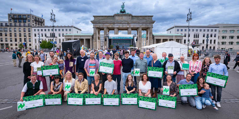 Die Preisträger*innen des Förderpreises „Gemeinsam Boden gut machen“ 2026 - Foto: NABU/Sebastian Hennigs