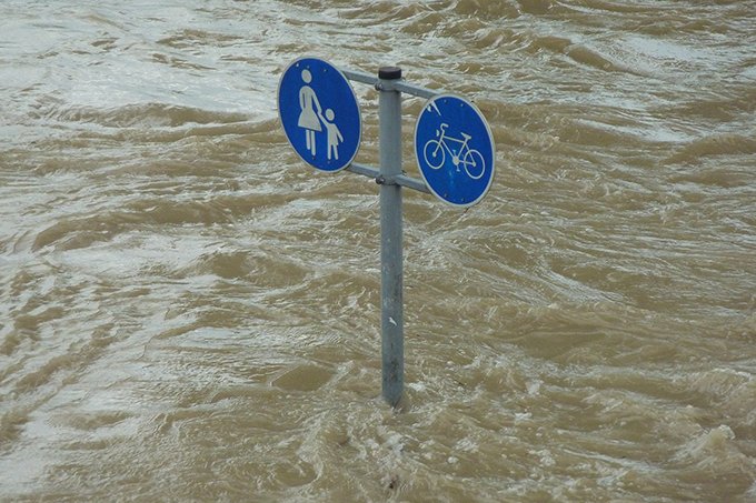 Die Zahl der Überschwemmungen in Deutschland und weltweit werde laut Bericht weiter zunehmen. - Foto: Pixabay/ Hermann Traub  